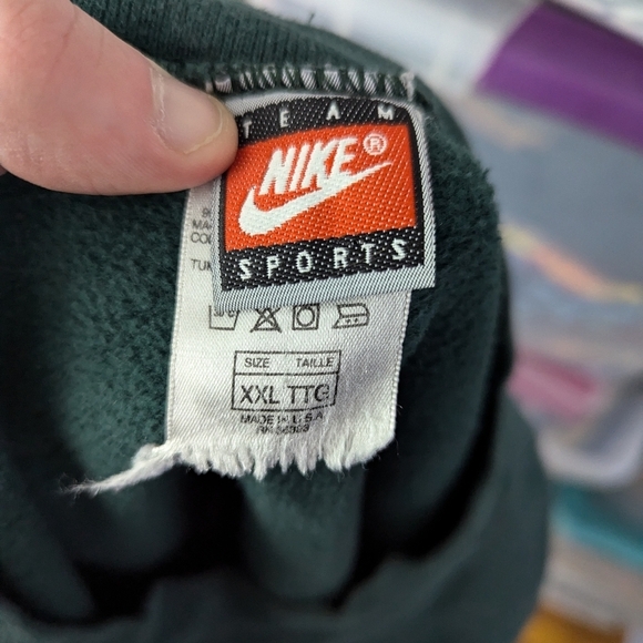 Vintage Streetwear Nike Sports Miami Hurricanes Crewneck size mens XXL - Picture 6 of 6